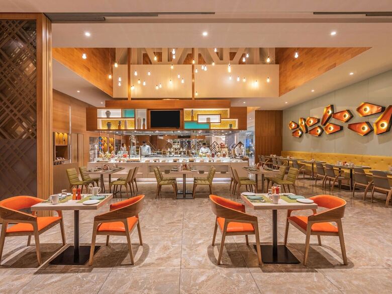 Hotel Novotel Vijayawada Varun