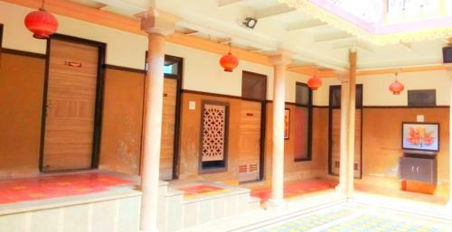 Hostal Girriraj Bhawan Bengali Ashram