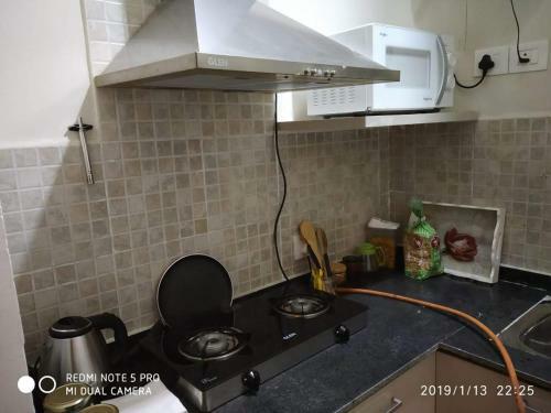Studio Apartment With Green Lawns