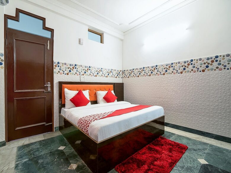 Oyo 13730 Hotel Balram