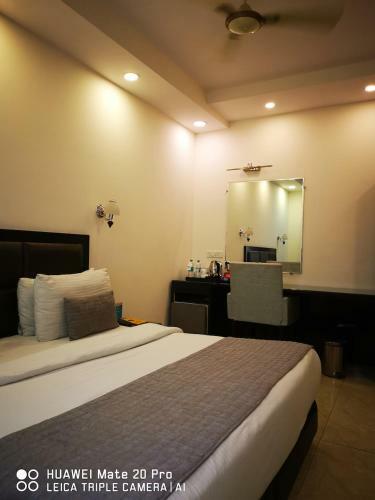 Hotel P.k. Residency