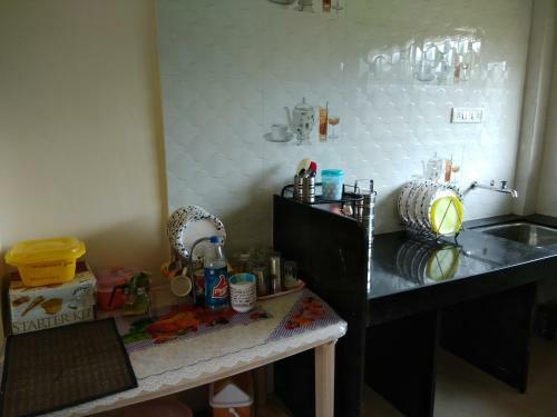 Reena Cottage 2bhk AC Luxurious Apartment