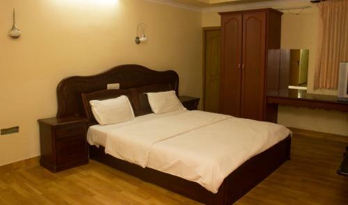 Hotel Orma Farm Resort