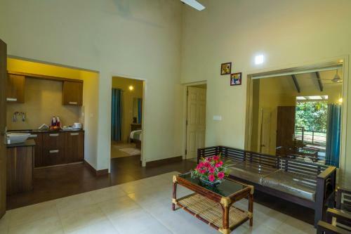 Hotel Adithya Nature Resort & Spa