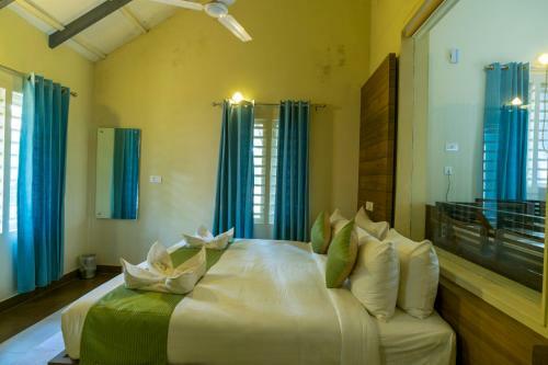 Hotel Adithya Nature Resort & Spa
