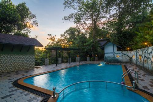 Hotel Adithya Nature Resort & Spa