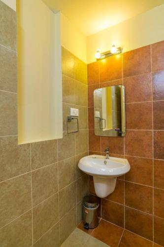 Hotel Adithya Nature Resort & Spa