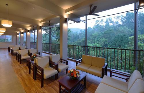 Hotel Abad Brookside Wayanad