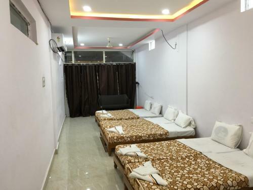 Lodge Jayaram Residency
