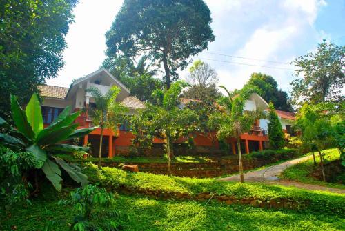 Hotel Vythiri Holiday Resort