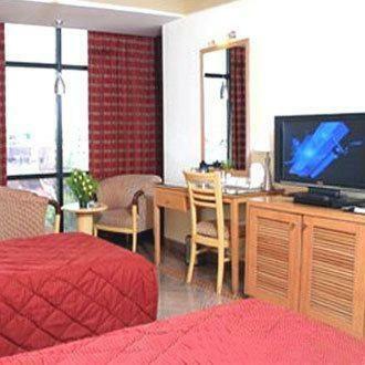 Hotel Celebrity Club & Resort