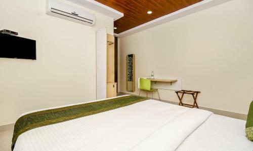 Hotel Airport Pride Inn
