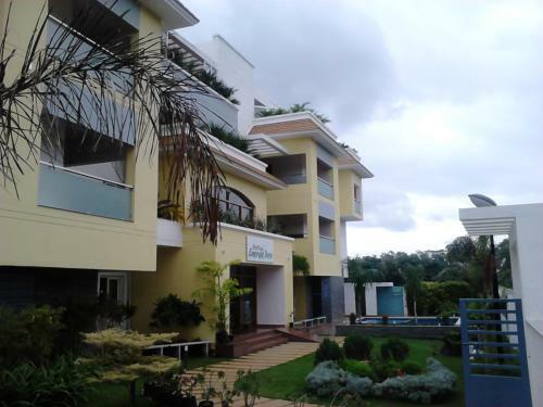 Hotel Emerald Dove