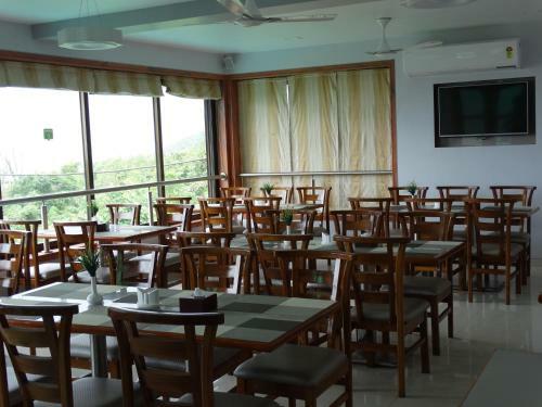 Hotel Abhishek Beach Resort And Spa