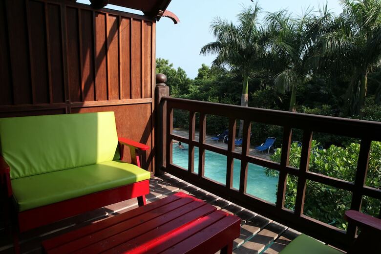 Hotel Mango Hill By Poppys
