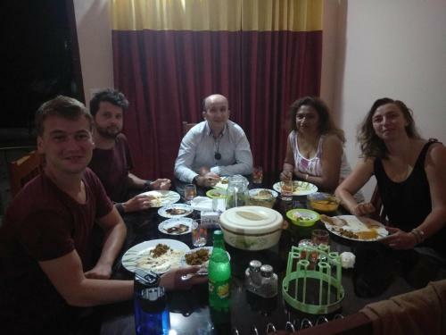 Royal Mundro Palace Home Stay