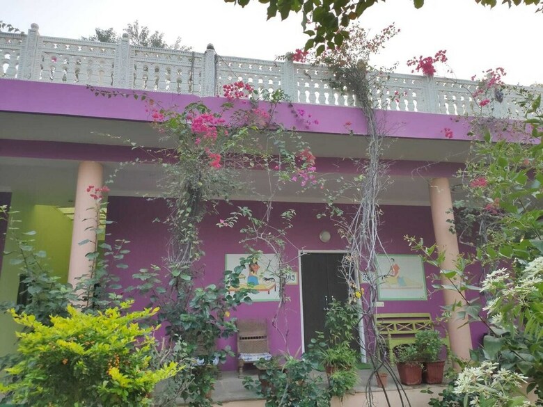 Hotel Achrol Bagh