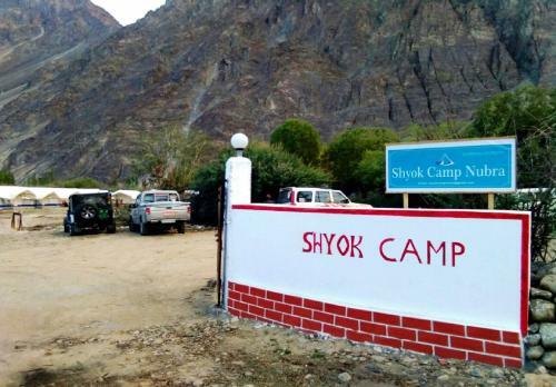 Tih Shyok Camp - Nubra