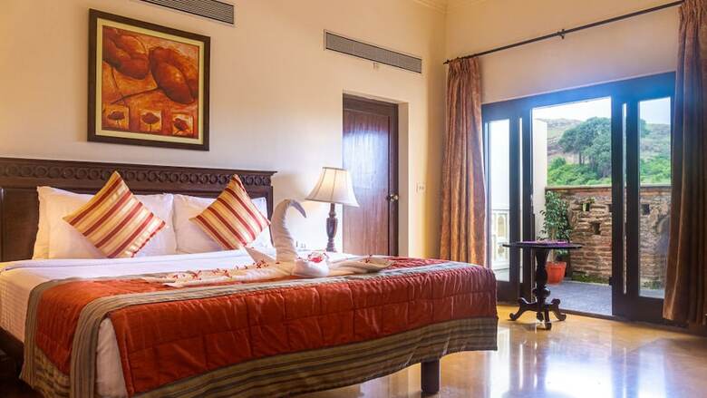 Fort Jadhavgadh -a Gadh Heritage Hotel