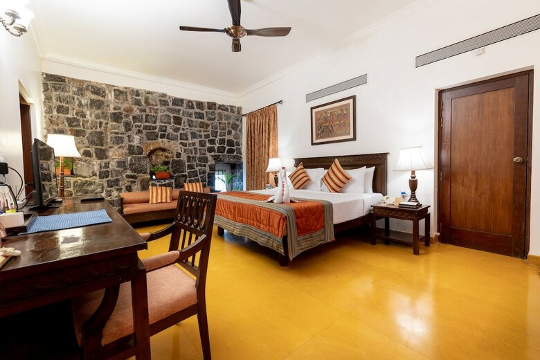 Fort Jadhavgadh -a Gadh Heritage Hotel