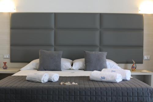 B&B Edonic