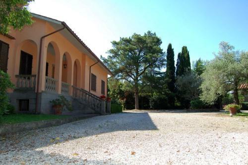 Corchiano Villa Sleeps 8 Pool Wifi