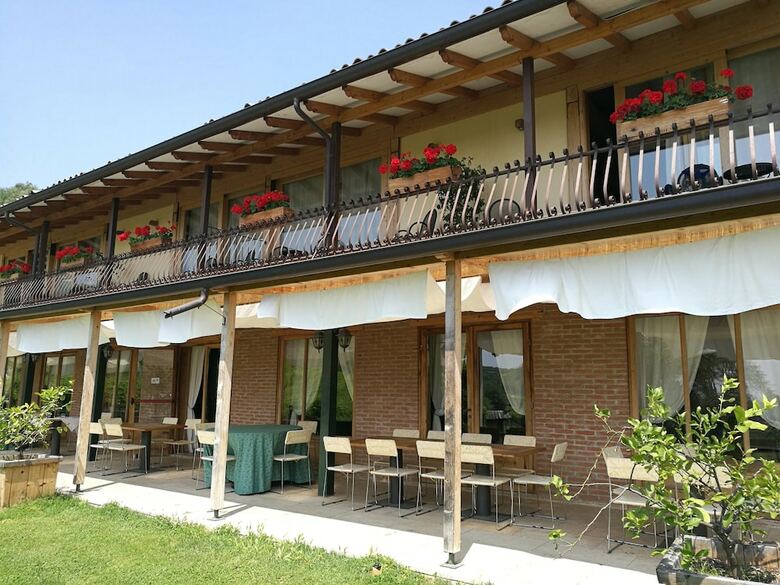 Agroturismo Costa Degli Ulivi
