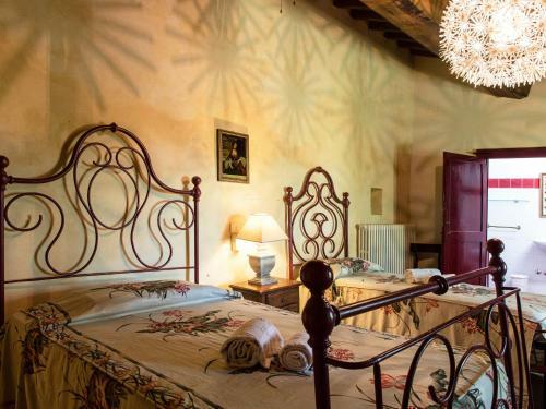 Spacious Farmhouse In Ghizzano Italy With Pool