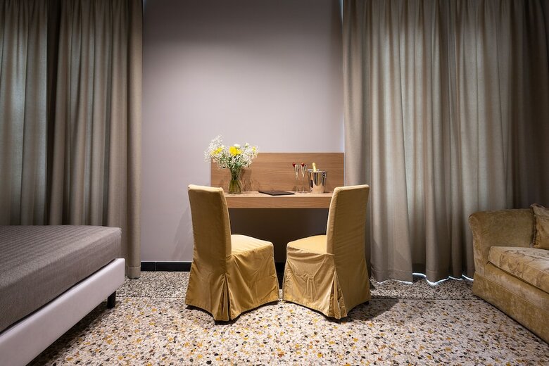 Hotel Hnn Luxury Suites