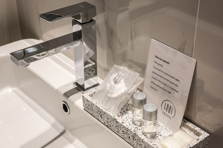 Hotel Hnn Luxury Suites