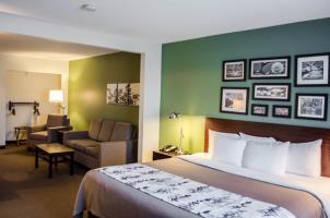 Hotel Sleep Inn & Suites