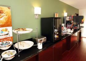 Hotel Sleep Inn & Suites