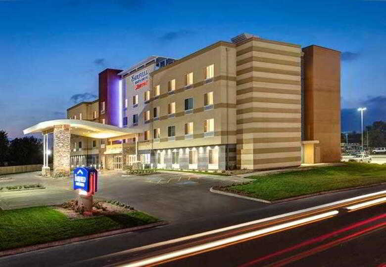 Hotel Fairfield Inn & Suites Hutchinson
