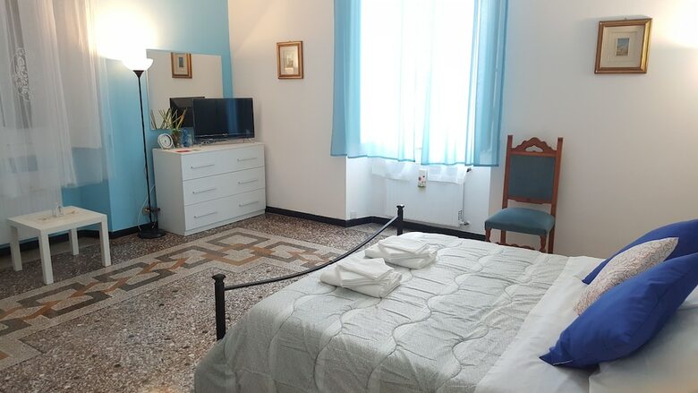 Hostal Royal Suite
