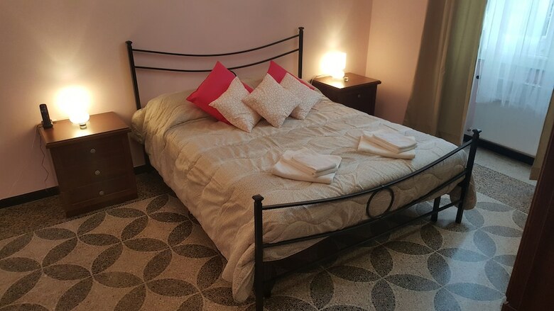 Hostal Royal Suite