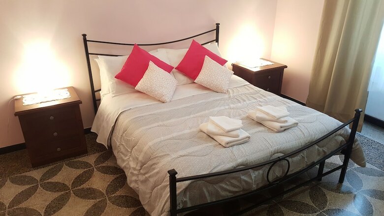 Hostal Royal Suite