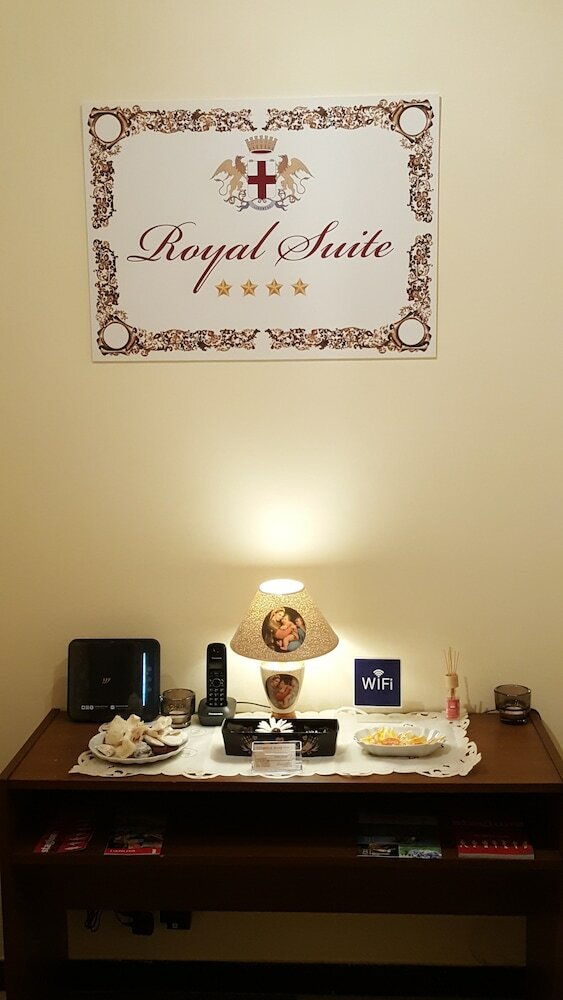 Hostal Royal Suite