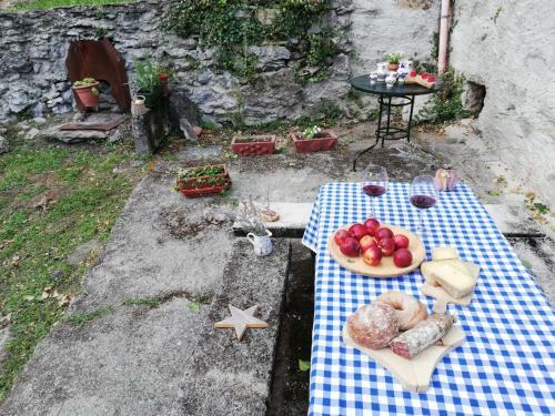 Lake Como Cottage
