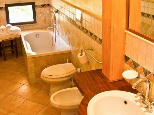 Grosseto Apartment Sleeps 6 Pool Air Con Wifi