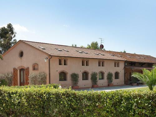 Grosseto Apartment Sleeps 4 Pool Air Con Wifi