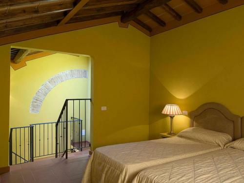 Grosseto Apartment Sleeps 6 Pool Air Con T247643