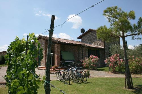I Bertoni Villa Sleeps 8 Pool Wifi