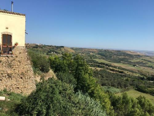 Cozy Apartment In Irsina With Terrace