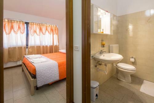 Cristal Lake B&B - Foresteria Lombarda