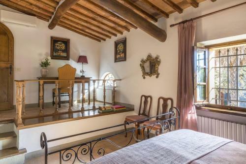 Siena Villa Sleeps 35 Pool Air Con Wifi