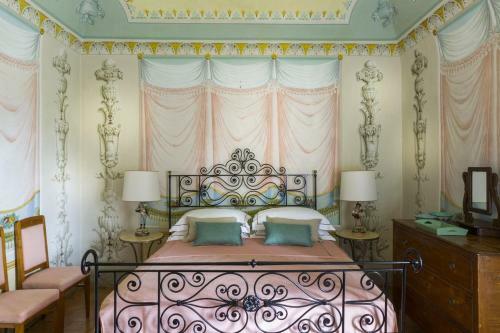 Siena Villa Sleeps 35 Pool Air Con Wifi