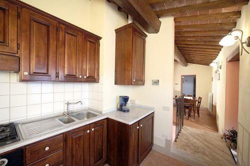 Colle Di Val D'elsa Villa Sleeps 4 Pool Air Con