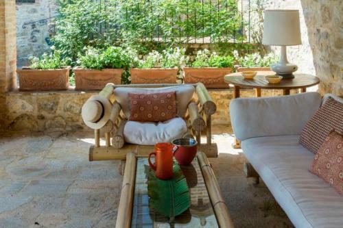 Collalto Villa Sleeps 25 Pool Air Con Wifi