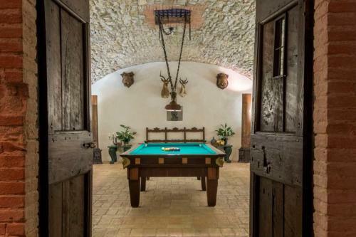 Collalto Villa Sleeps 25 Pool Air Con Wifi