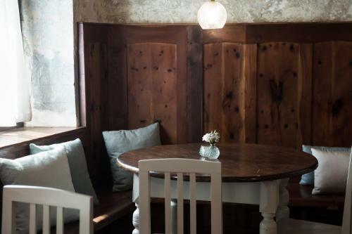 Bed & Breakfast 1477 Reichhalter